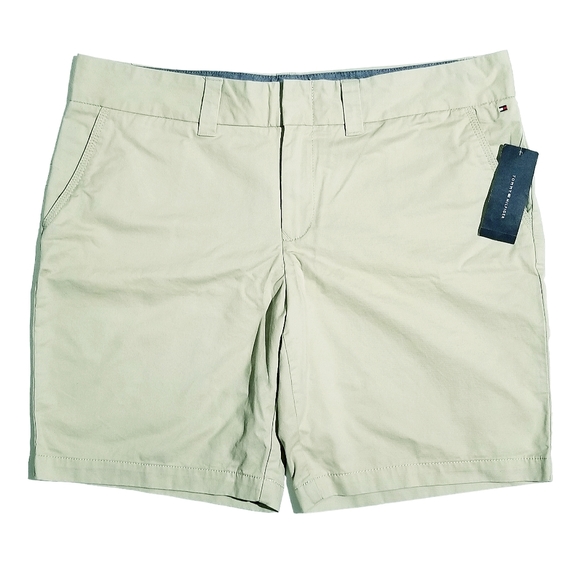 Tommy Hilfiger Womens Shore Khaki Shorts 9 Inch Inseam Size 16 New - Picture 2 of 8